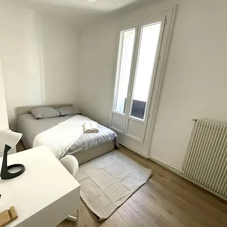 Daire Charmant T4 Central A Béziers