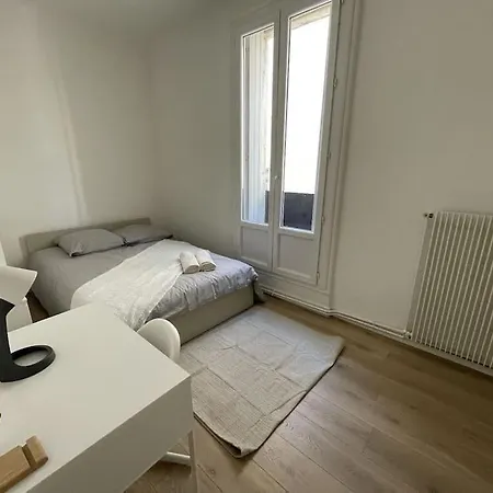 Charmant T4 Central A Béziers